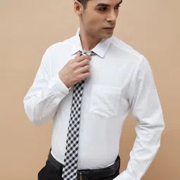 CODE by Lifestyle Men Spread Collar Solid Cotton Casual Shirt-image-66