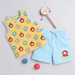 Bumzee Kids Yellow & Blue Cotton Printed T-Shirt Set-image-40