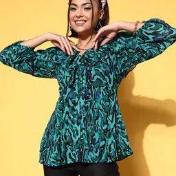 plusS Green Tropical Print Layered Top-image-110