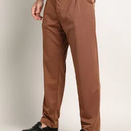 Campus Sutra Men Comfort Cargos Trousers-picture-17