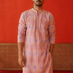 Jompers Men Geometric Embroidered Sequinned Kurta-37