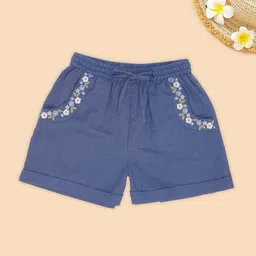 AKKRITI BY PANTALOONS Girls Floral Embroidered Slim Fit Mid-Rise Shorts-picture-26
