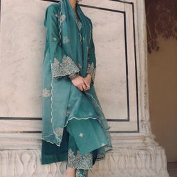 SUPPAR SLEAVE Women Cotton Blend Kurta Sets-picture-52