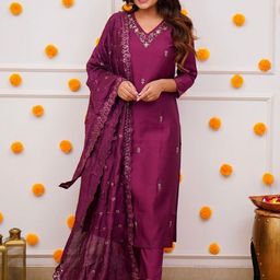 TWINS LADY Women Floral Embroidered Regular Gotta Patti Kurta with Trousers & With Dupatta-picture-38