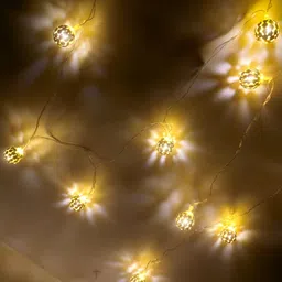 SPARK WORLD Yellow 14 LED Bulb String Lights image 4