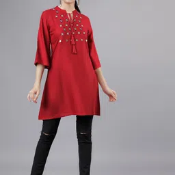 Vishudh Red Yoke Embroidered Tunic-picture-7