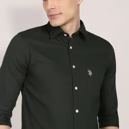 U S Polo Assn Men Green Solid Cotton Classic Everyday Shirt-image-97
