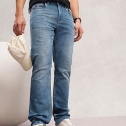 Nautica Men Straight Fit Light Fade Stretchable Jeans-image-40