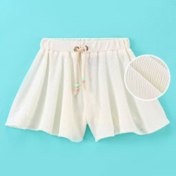 Little Kangaroos Woven Mid Thigh Flared Fit Textured Shorts with Crush Pleating - Off White-image-50