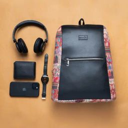ZOUK Kutch Gamthi Multicolor Leather Classic Daypack-47