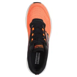skechers GO RUN SWIRL TECH SPEED image 2