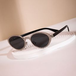 HAUTE SAUCE by Campus Sutra Women Oval Sunglasses with Polarised Lens-36