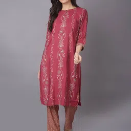 Shree Women Floral Printed Regular Chanderi Silk Kurta with Trousers-15