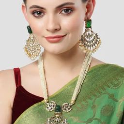 Karatcart Green Necklace & Earring Set for Women-42