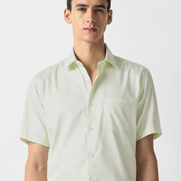 Van Heusen Men Solid Spread Collar Pure Cotton Formal Shirt-picture-24