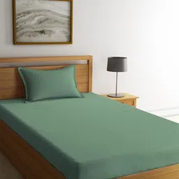 MAYFAIR HOMES LONDON Green Solid 144 TC Cotton 1 Single Bedsheet with 1 Pillow Covers-picture-36