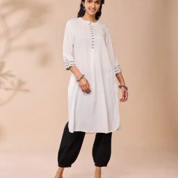 Daali White Regular Fit Kurtas-29