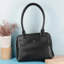 Metro Oversized Structured Shoulder Bag with Tasselled-9