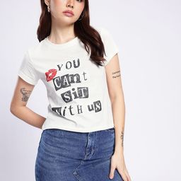 glitchez Queen Of The Scene Typography Printed T-shirt-image-18