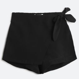 Chuppan Chupai Solid With Front Flap & Bow Tie Detailed Shorts -  Black-image-55
