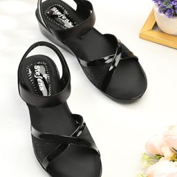 Stefens Solid Open Toe Sandals - Black-image-96