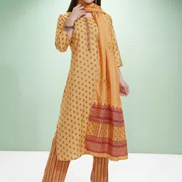 Vishudh Women Printed Regular Kurta with Trousers & With Dupatta-14