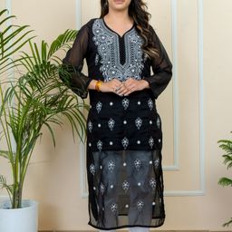 ADR CHIKAN Floral Embroidered Sweetheart Neck Chikankari Georgette Straight Kurta-image-23