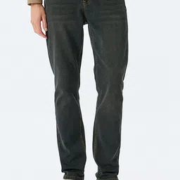 Koton Men Regular Fit Mid-Rise Light Fade Stretchable Jeans-image-64