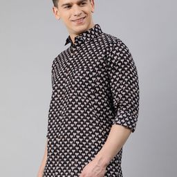 MILLENNIAL MEN Men Navy Blue & Off-White Regular Fit Floral Printed Casual Shirt-image-61