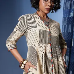 Taavi Printed V-Neck Pure Cotton Bagru A-Line Ethnic Dresses-image-15