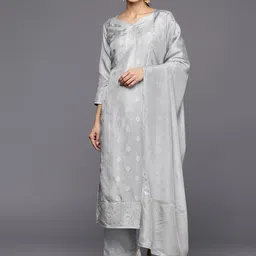 Libas Ethnic Motifs Kurta with Trousers & With Dupatta image 5