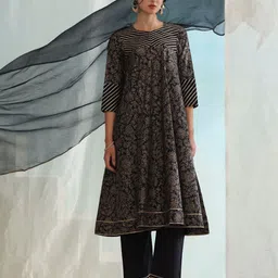 Khushal K Women Floral Printed Regular Pure Cotton Kurta with Palazzos & With Dupatta-26