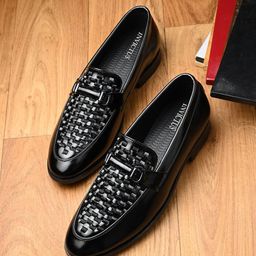 INVICTUS Men Textured Formal Loafers-image-45