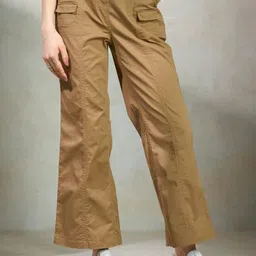 Mast & Harbour Women High-Rise Relexed Fit Cargo-picture-3