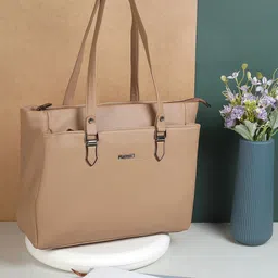 Metro Women Solid Structured Shoulder Bag-46