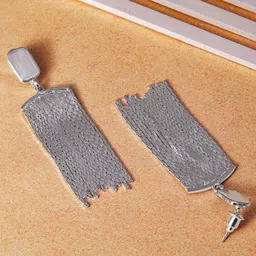 Rubans Rhodium-Plated Tassel Drop Earrings with Textured Fringe Design image 3