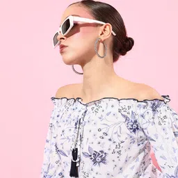 Style Quotient White Floral Fluid Tie-Up Top-image-28