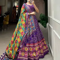 A TO Z CART Printed Ready to Wear Lehenga & Unstitched Blouse With Dupatta image 4