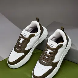 Campus Men Solid Sneakers-picture-28