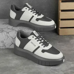 Mochi Men Colourblocked Sneakers-87