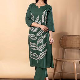 Readiprint Embroidered V-Neck Three Fourth Sleeves Tunic With Palazzos Co-Ords-image-65