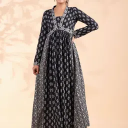 GULMEHAK Women Floral Print Fit & Flare Midi Dress-picture-48