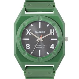 Roadster Men Solid Dial Analogue Watch MFB-PN-SM-2206-14