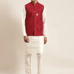 SOJANYA Men Cream-Coloured Regular Kurta with Churidar-picture-10