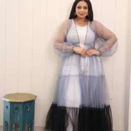 Swadeshi Shringaar Colourblocked Beaded Longline Open Front Shrug-15