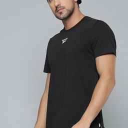 Reebok Men Black Pure Cotton Brand Logo Printed Slim Fit T-shirt-image-53