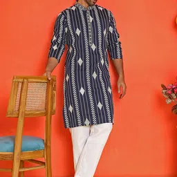 Jompers Men Embroidered Regular Mirror Work Kurta with Pyjamas-15