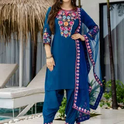 SKYLEE Women Ethnic Motifs Embroidered Regular Thread Work Kurta with Patiala & Dupatta-picture-30