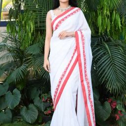 BEATITUDE White & Red Cotton Woven Saree With Unstitched Blouse-picture-18