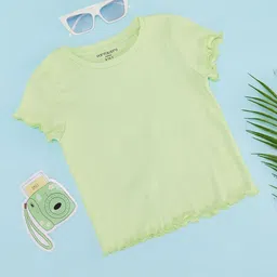 Pantaloons Junior Girls Solid Round Neck Cotton T-Shirt-44